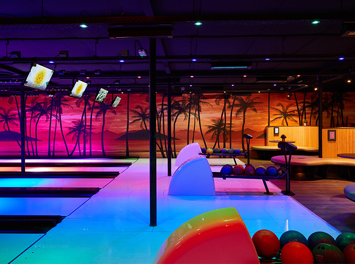 Korting Geniet van 2 uur bowlen bij Aloha in Amsterdam! Geniet van 2 uur bowlen bij Aloha in Amsterdam!