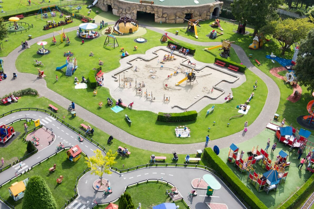 Linnaeushof | Actieprijs € 14,95 (-12%) - Tripper.nl