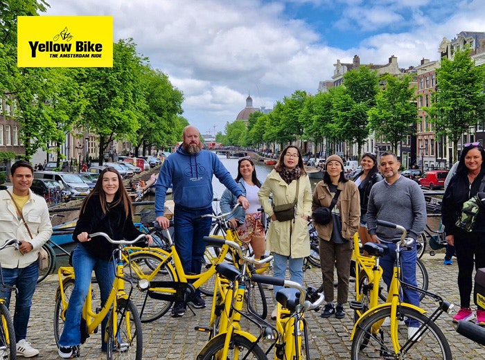 Amsterdam Noord Smartphone Tour via Yellow Bike