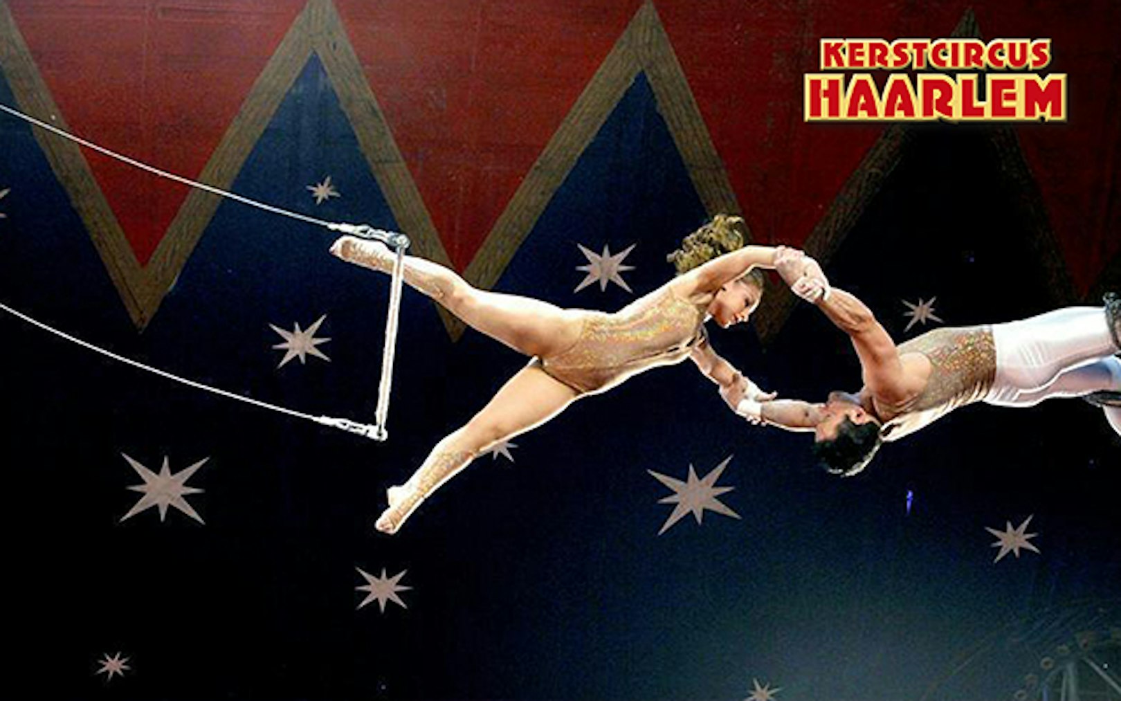 Geniet van een adembenemende voorstelling bij Kerstcircus Haarlem